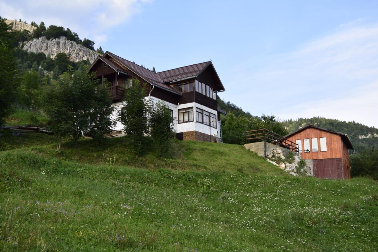 Cabana Colnic Hotel Magura  Exterior photo